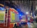 Bomberos en la calle Bernabé Soriano donde tuvo lugar el incendio

REMITIDA / HANDOUT por BOMBEROS DE JAÉN
Fotografía remitida a medios de comunicación exclusivamente para ilustrar la noticia a la que hace referencia la imagen, y citando la procedencia de la imagen en la firma
02/12/2024