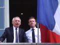 François Bayrou junto a Emmanuel Macron