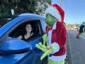 El peculiar personaje navideño que alerta de los límites de velocidad