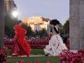 Desfile de moda en la Puerta de Alcalá

REMITIDA / HANDOUT por AYUNTAMIENTO DE MADRID
Fotografía remitida a medios de comunicación exclusivamente para ilustrar la noticia a la que hace referencia la imagen, y citando la procedencia de la imagen en la firma
21/1/2025
