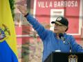 AME4497. OCAÑA (COLOMBIA), 27/01/2025.- Fotografía cedida por la Presidencia de Colombia del mandatario Gustavo Petro durante un consejo de ministros este lunes, en Ocaña (Colombia). Petro se mostró confiado en que el Gobierno pueda consolidar el control en la frontera con Venezuela, pues la violencia de la guerrilla del Ejército de Liberación Nacional (ELN) en la región del Catatumbo ha dejado al menos 41 muertos en 11 días. EFE/ Presidencia de Colombia /SOLO USO EDITORIAL NO VENTAS /SOLO DISPONIBLE PARA ILUSTRAR LA NOTICIA QUE ACOMPAÑA (CRÉDITO OBLIGATORIO)