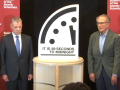 Momento en que se ha descubierto la hora del Reloj del Apocalipsis, a 89 segundos de la medianoche
