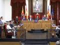 Momento de la votación por parte del PSOE