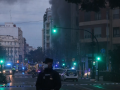 Declarado un incendio en un bingo del centro de Valencia que deja una gran columna de humo