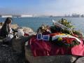 Un momento de la ofrenda floral del domingo en Barbate
