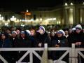 VATICAN CITY (Vatican City State (Holy See)), 03/03/2025.- Faithful and nuns attend a Rosary prayer for the health of Pope Francis at St. Peter's Square in Vatican City, 03 March 2025. Pope Francis was admitted to the Agostino Gemelli Hospital in Rome on 14 February 2025 due to a respiratory tract infection. (Papa, Roma) EFE/EPA/ALESSANDRO DI MEO