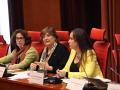 Susana Terapiella, en el centro, ha comparecido en la comisión de Educación del Parlament