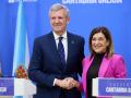 La presidenta de Cantabria, María José Sáenz de Buruaga, recibe al presidente de la Xunta de Galicia, Alfonso Rueda