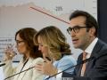 El ministro de Economía, Carlos Cuerpo, interviene durante la rueda posterior a la reunión del Consejo de Ministros en el complejo del Palacio de la Moncloa