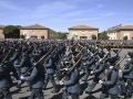 BAEZA (JAÉN), 09/04/2025.- Integrantes de la 130ª promoción de guardias de la Academia de la Guardia Civil de Baeza (Jaén), formada por 2.494 futuros guardias (1.880 hombres y 614 mujeres), de los cuales han jurado bandera 1.605 guardias alumnos (1.073 hombres y 532 mujeres), este miércoles durante la jura o promesa de bandera