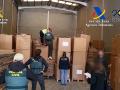 Cae en Alicante una red internacional dedicada a la fabricación clandestina de tabaco