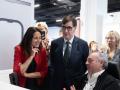 La consellera de Educación, Esther Niubó, junto a Salvador Illa, en una imagen de archivo