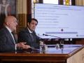 El alcalde de Valladolid, Jesús Julio Carnero, junto al consejero de Medio Ambiente, Vivienda y Ordenación del Territorio de la Junta de Castilla y León, Juan Carlos Suárez-Quiñones