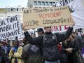 BRUSELAS, 31/03/2025.- Los sindicatos CSC y FGTB convocan una huelga nacional en contra de los recortes en pensiones, salarios y derechos laborales con especial foco en el sector cultural donde el estatuto de Artista está en el punto de mira del nuevo gobierno, este lunes en Bruselasd.-EFE/Pablo Garrigós