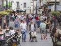 Turistas en Benidorm (Alicante), en una imagen de archivo