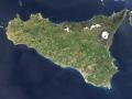 Isla italiana de Sicilia vista desde satélite
