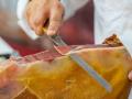 Foto de archivo de un jamón en Albacete