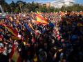 Cientos de personas durante una manifestación contra la amnistía, en Cibeles, a 18 de noviembre de 2023