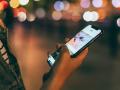 El consumo de pornografía guarda relación con el ciber acoso y las relaciones degradantes, según la Asociación Española de Pediatría