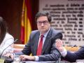 Óscar López comparece durante la Comisión de Función Pública en el Senado