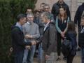 Pedro Sánchez saluda a Su Majestad el Rey minutos antes de su huida de Paiporta el pasado 3 de noviembre