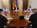 Imagen de la reunión con afectados de la dan celebrada este jueves en el Palau de la Generalitat