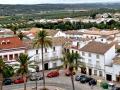Vista de la plaza de la Constitución de Lopera (Jaén), donde se ubica el ayuntamiento