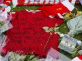 Homenaje a Diogo Jota en las inmediaciones de Anfield