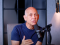 El psiquiatra Daniel Amen en el pódcast The Diary of a CEO
