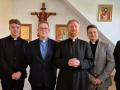 Un grupo de jóvenes sacerdotes