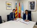 Imagen de la firma del convenio del Certamen Internacional he Habaneras