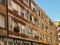 Edificios okupados en la calle Juan de Austria en Almazora, Castellón
