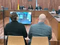Los dos condenados durante el juicio por los incendios en autobús