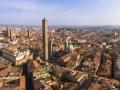 Vista de la capital de Emilia-Romaña con su emblemática torre.