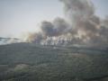 El incendio forestal declarado el pasado martes en el entorno de la localidad cacereña de Jarilla ha arrasado ya más de 12.000 hectáreas, lo que lo convierte en uno de los mayores siniestros registrados en la región en los últimos años