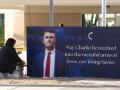PHOENIX, ARIZONA - SEPTEMBER 10: Arizonans mourn Turning Point USA Founder Charlie Kirk outside of the Turning Point USA headquarters on September 10, 2025 in Phoenix, Arizona.   Rebecca Noble/Getty Images/AFP (Photo by Rebecca Noble / GETTY IMAGES NORTH AMERICA / Getty Images via AFP)