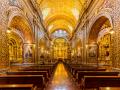 Nave central de la Iglesia de la Compañía de Jesús de Quito