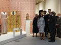 El Rey Felipe VI y la Reina Letizia en la exposición de las Galerías Reales