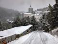 Nieve en la carretera en el Puerto de Navacerrada
