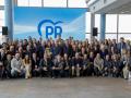 Fotografía de familia del PP durante la 28 Interparlamentaria del partido en La Coruña