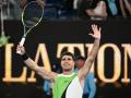 Carlos Alcaraz celebra su victoria en la primera ronda del Open de Australia
