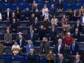 Diputados del Parlamento Europeo durante el minuto de silencio por las víctimas de Adamuz
