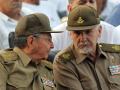 Ramiro Valdés junto a Raul Castro