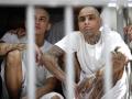 Unos pandilleros, en el Centro de Confinamiento del Terrorismo (Cecot) de El Salvador
