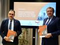 El presidente de Empresa Familiar de Castilla y León (EFCL), Isidoro Alanís, y el presidente de la Asociación de la Industria Alimentaria de Castilla y León (Vitartis), Santiago Miguel, presentan el documento ‘Medidas urgentes para incentivar la actividad empresarial en el mundo rural de Castilla y León’ elaborado conjuntamente por ambas asociaciones y que contiene más de 100 medidas.