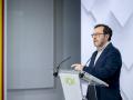 El portavoz de Vox, José Antonio Fúster, durante una rueda de prensa
