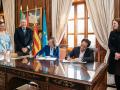 Firma de acuerdo entre el Aeroclub y el Ayuntamiento de Castellón