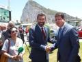 Juan Franco, alcalde de La Línea e impulsor de la marca Unidos 100X100 con el ministro principal de Gibraltar, Fabian Picardo