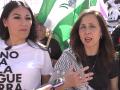 La secretaria general de Podemos, Ione Belarra, atiende a los medios en la marcha a la base de Morón de la Frontera (Sevilla).