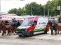 (Foto de ARCHIVO)
Una ambulancia de la Cruz Roja por el Real de la Feria de Abril de Sevilla.. A 6 de mayo de 2025, en Sevilla (Andalucía, España). Ambiente en el Real de la Feria de Abril de Sevilla.

Rocío Ruz / Europa Press
06/5/2025
